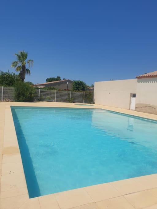 גלארגו-לו-מונטיו Agreable Villa En Petite Camargue 35 M2 Wifi מראה חיצוני תמונה